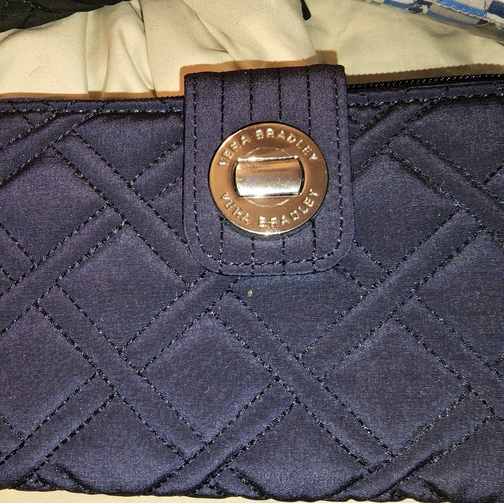 Vera Bradley turn lock wallet (navy)